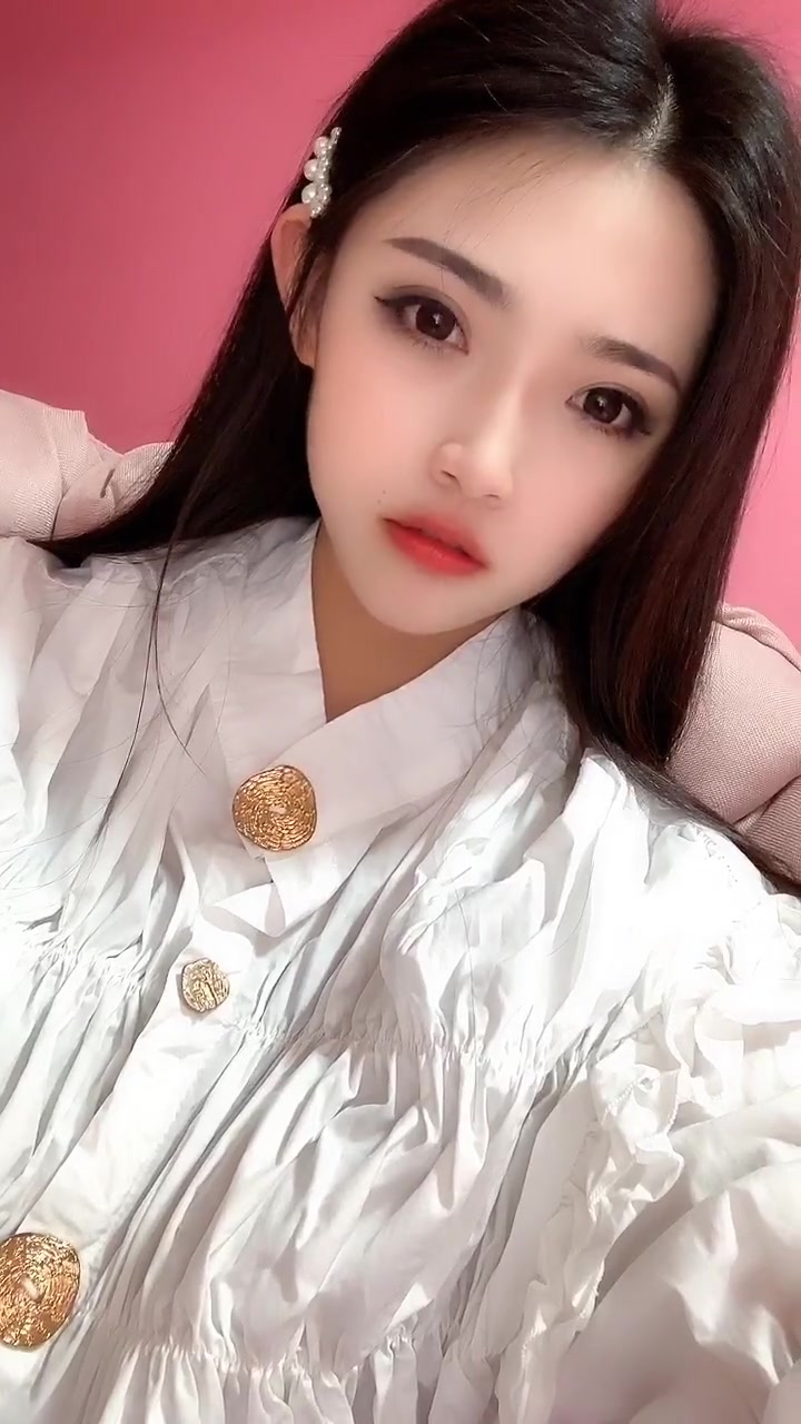 杭州年轻兼职小护士  身材超棒